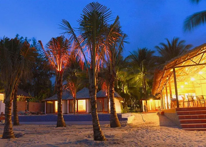 Ananda Hotel 3*