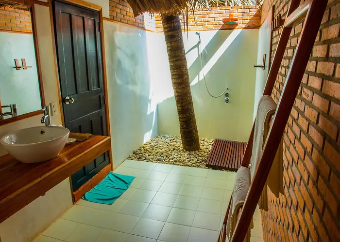 Ananda Hotel