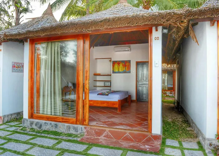 Ananda Hotel